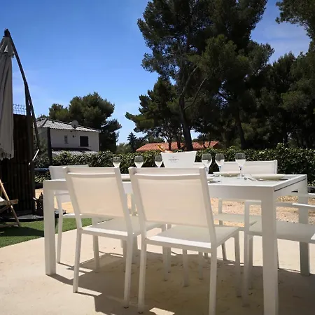 別荘 Holiday Home Les Grives, Impasse Charre