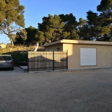 Holiday Home Les Grives, Impasse Charre Nyaraló La Ciotat